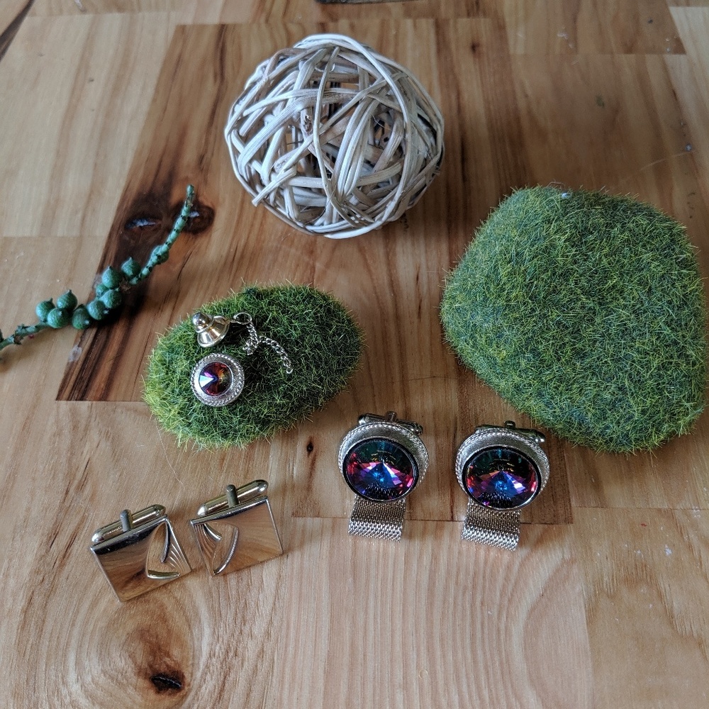 Vintage Style Cufflinks and Tie Pin